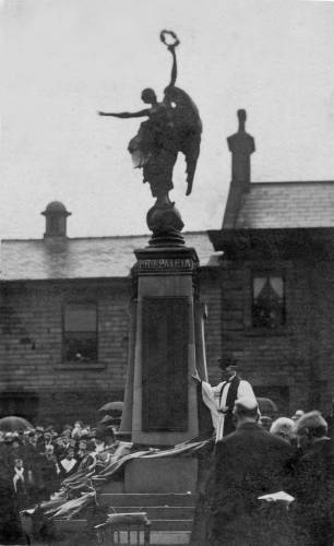 Glossop War Memorial