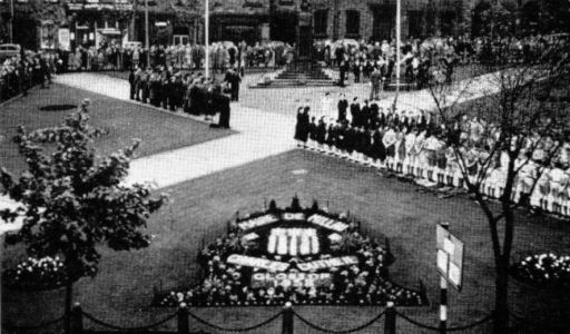 Annual Remembrance Service, Norfolk Square Gardens