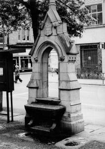 Norfolk Square fountain