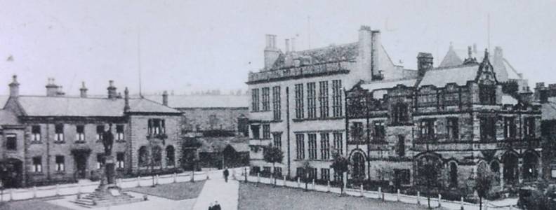 Norfolk Square showing the two District Bank buildings