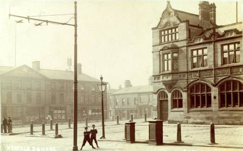 Norfolk Square showing the Post Office and County Bank buildings