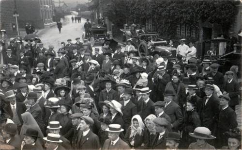 Gift of land, Hadfield