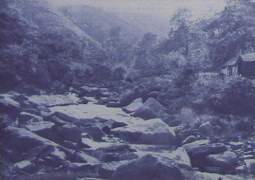 Black Clough, Woodhead