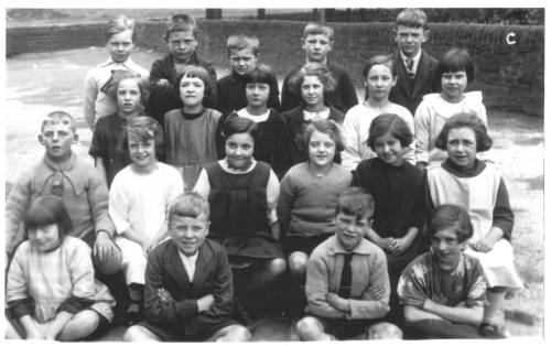 glschls/dinting Juniors Class, 1920s