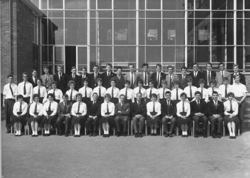 Cast of The Pirates of Penzance 1960