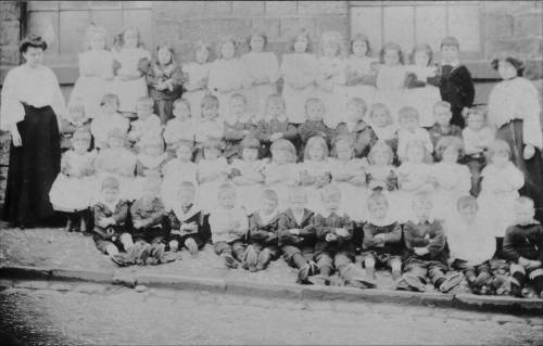 Wesleyan Day School, Hadfield, 1906