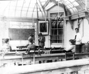 Kingsmoor School Biology Lab