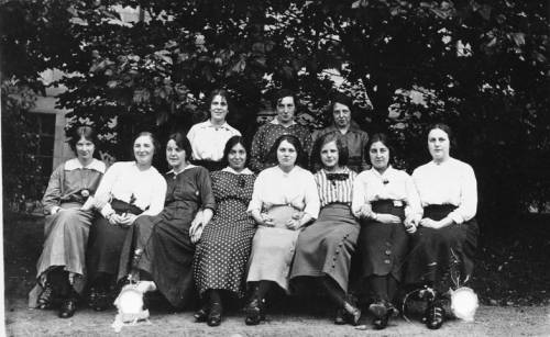 Early Grammar School class